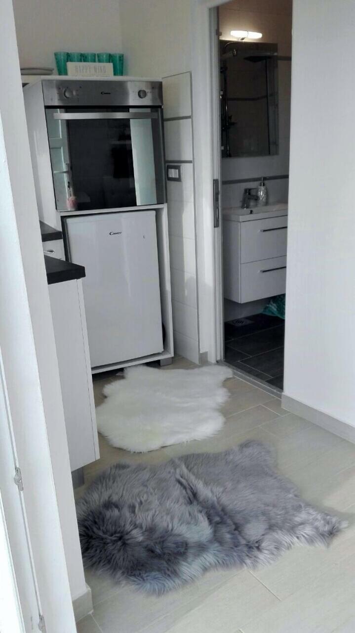 Studio Apartman Vortex Фажана Экстерьер фото